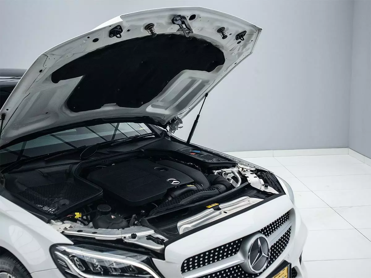 Vehicle Image for 8/17for Mercedes-Benz C-Class C200 AMG Line