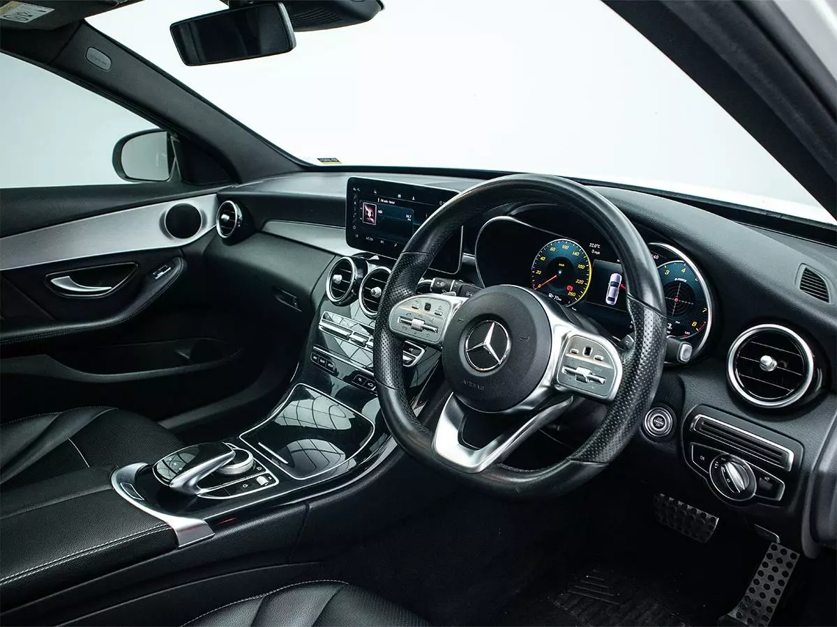 Vehicle Image for 13/17for Mercedes-Benz C-Class C200 AMG Line