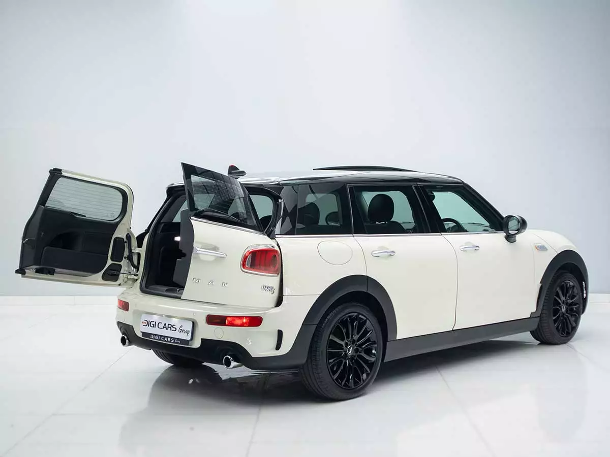 Vehicle Image for 6/15for MINI Clubman Cooper S Clubman Auto