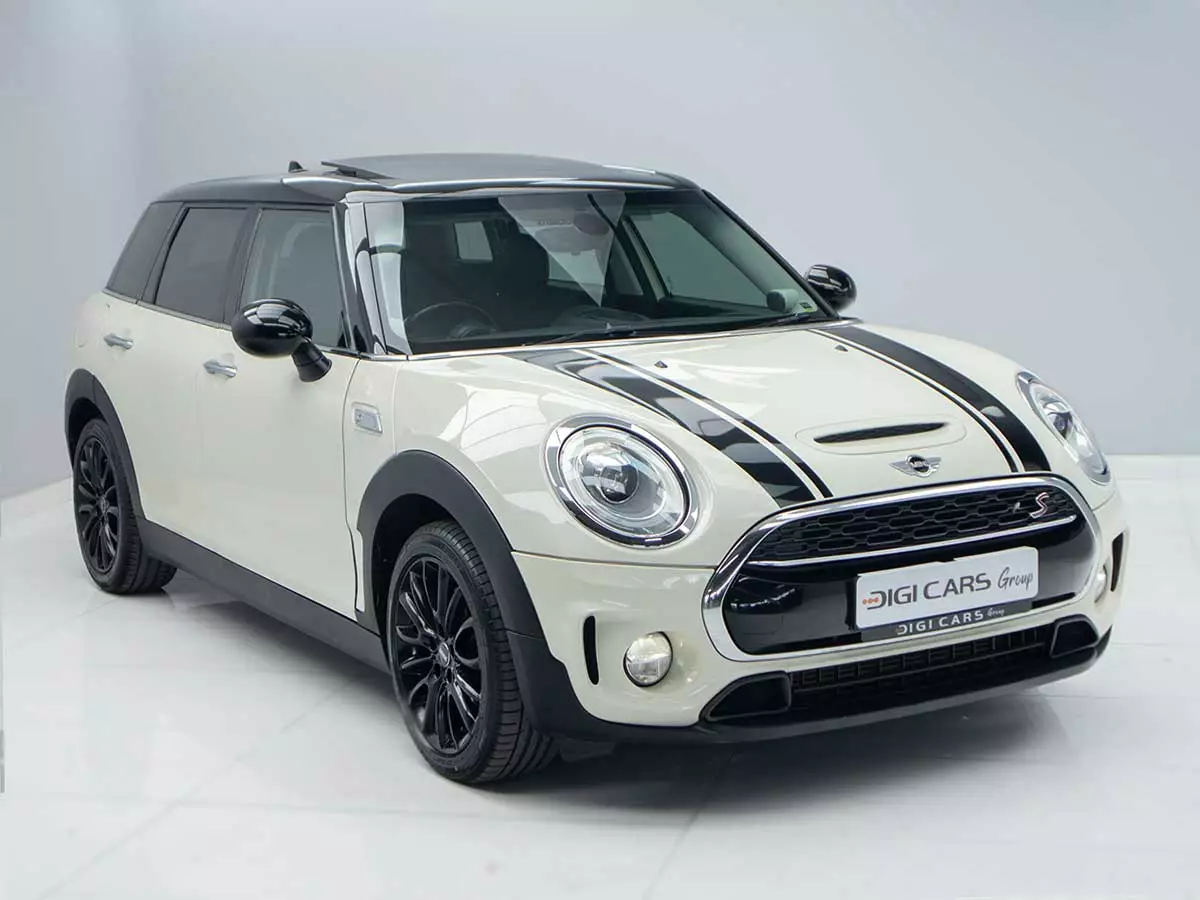 Vehicle Image for 2/15for MINI Clubman Cooper S Clubman Auto