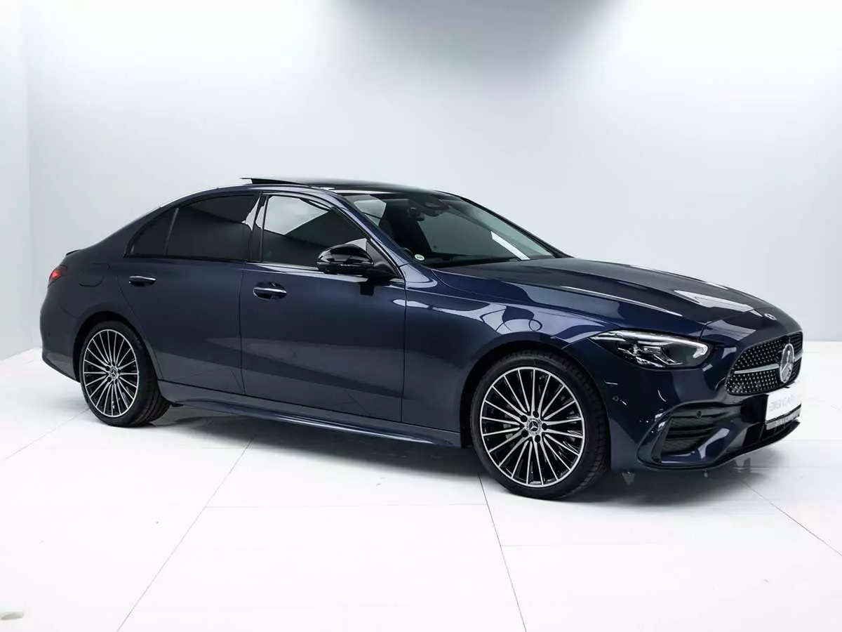 Vehicle Image for 1/17for Mercedes-Benz C-Class C220d AMG Line