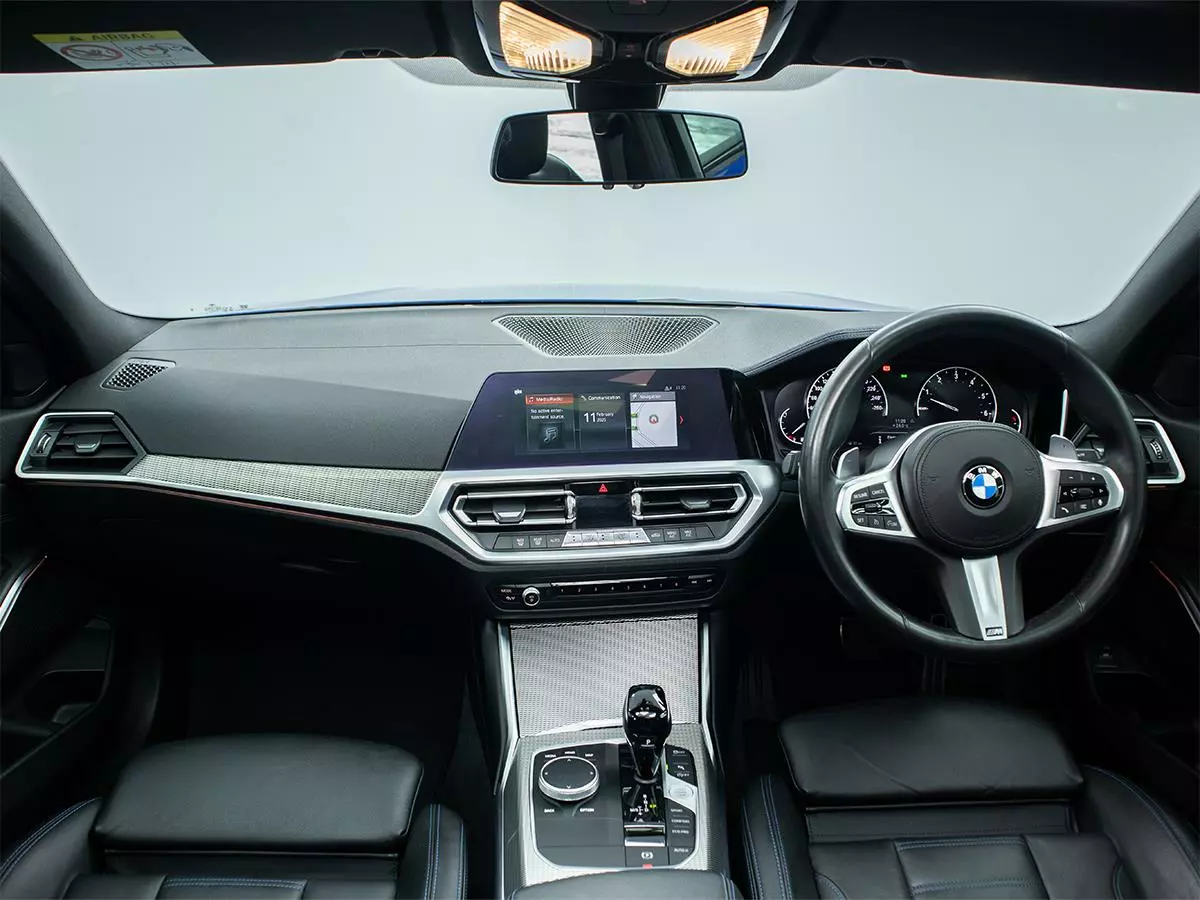 Vehicle Image for 14/17for BMW 3 Series 330i M Sport