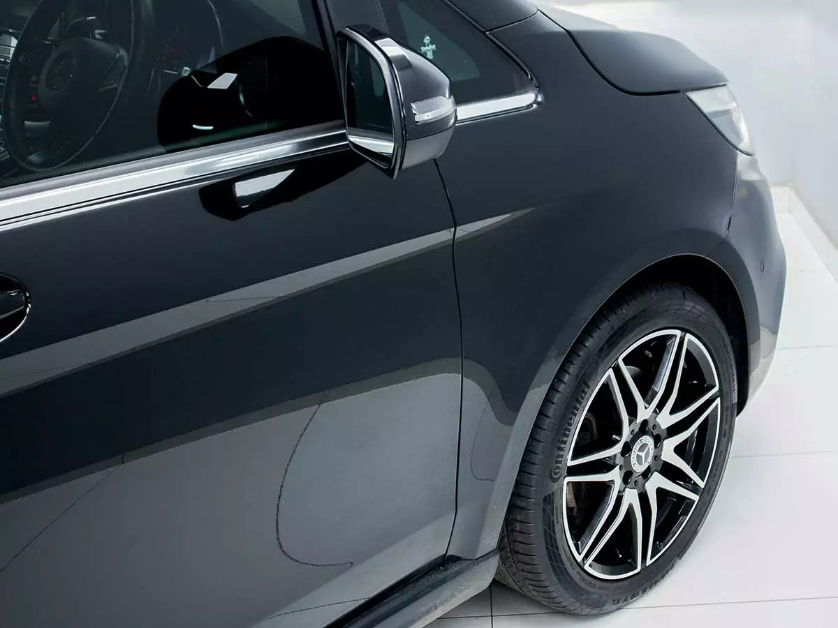 Vehicle Image for 7/18for Mercedes-Benz V-Class V250d Avantgarde