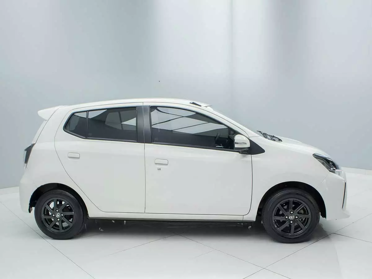 Vehicle Image for 4/17for Toyota Agya 1.0